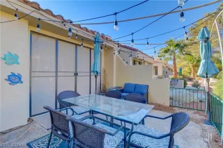 Photo #5: 2360533 Listing