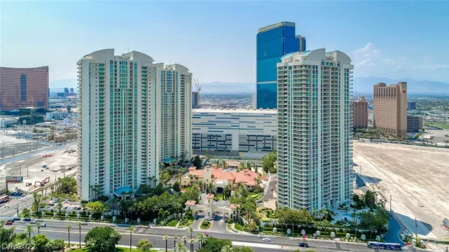 MLS: 2360547 Condo For Sale