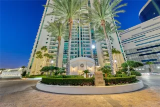 Photo #3: 2360547 Listing 