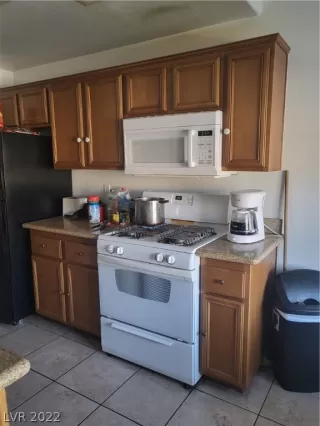 Photo #1: 2360579 Listing