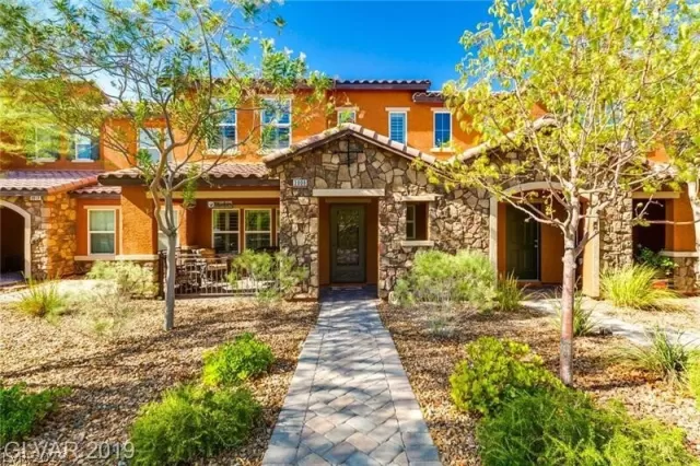 MLS: 2360583 Condo For Sale