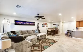 Photo #5: 2360583 Listing 