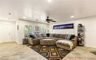 Photo #6: 2360583 Listing 