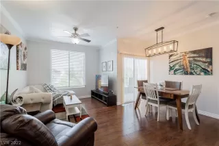 Photo #1: 2360584 Listing