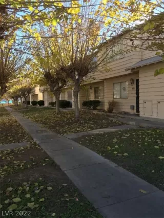 Photo #1: 2360607 Listing