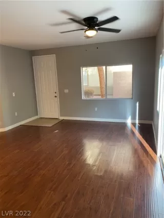 Photo #2: 2360619 Listing 