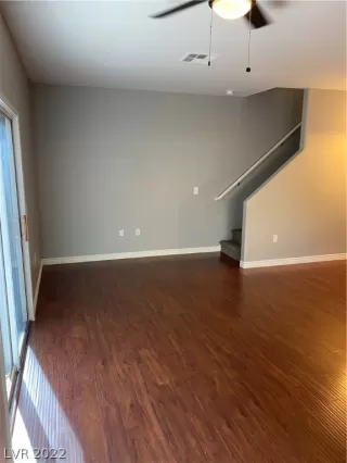 Photo #3: 2360619 Listing 