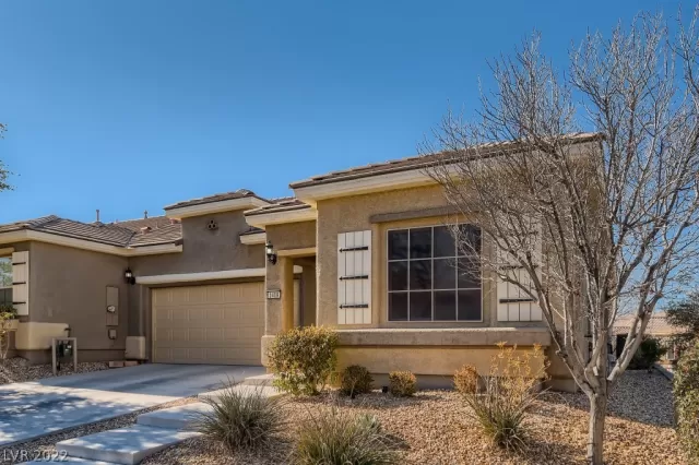 MLS: 2360672 Condo For Sale