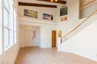 Photo #3: 2360729 Listing 