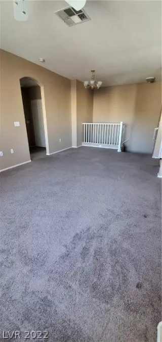 Photo #6: 2360742 Listing 