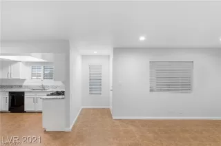 Photo #1: 2360744 Listing 