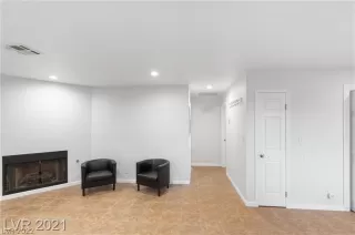 Photo #2: 2360744 Listing 