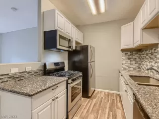 Photo #3: 2360774 Listing 