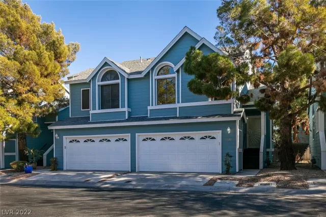 MLS: 2360815 Condo For Sale