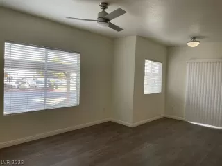 Photo #3: 2360825 Listing 