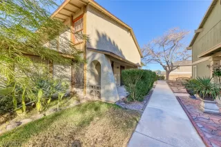 Photo #3: 2360830 Listing 