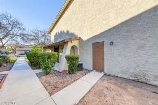 Photo #4: 2360830 Listing 