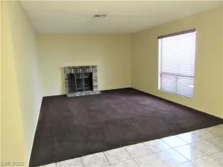 Photo #3: 2360840 Listing