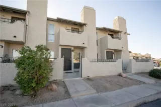 Photo #2: 2360847 Listing 