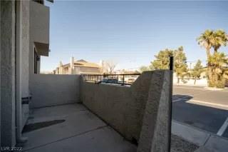 Photo #4: 2360847 Listing 