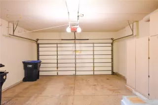 Photo #3: 2360870 Listing 