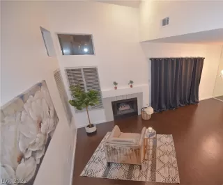 Photo #6: 2360870 Listing 