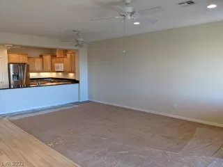 Photo #1: 2360943 Listing 