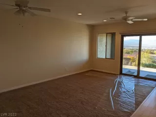 Photo #2: 2360943 Listing 