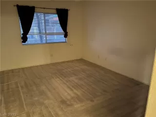 Photo #1: 2360966 Listing 