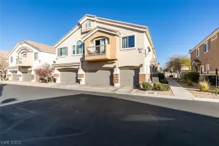 Photo #1: 2361010 Listing