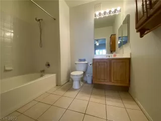 Photo #6: 2361032 Listing 