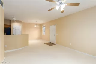 Photo #2: 2361054 Listing