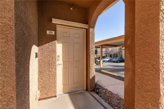 Photo #1: 2361070 Listing