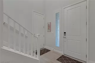 Photo #2: 2361239 Listing 