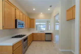 Photo #3: 2361336 Listing 