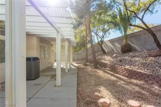 Photo #6: 2361336 Listing 