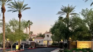 Photo #2: 2361420 Listing 