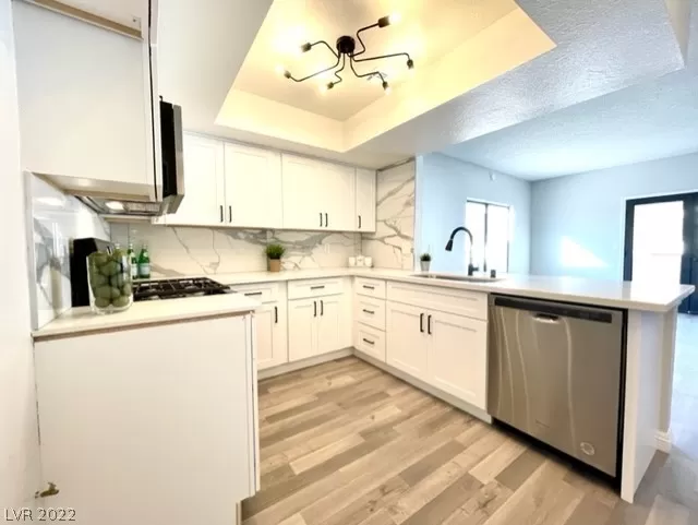 MLS: 2361526 Condo For Sale