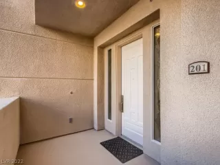 Photo #1: 2361636 Listing