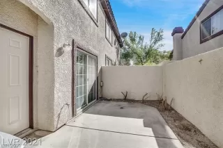 Photo #1: 2361653 Listing 