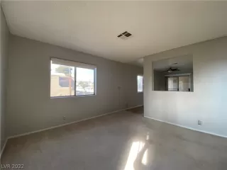 Photo #4: 2361675 Listing 