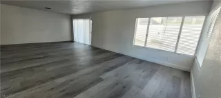 Photo #5: 2361702 Listing 