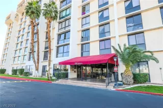 Photo #1: 2361709 Listing