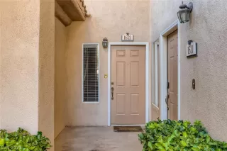 Photo #2: 2361718 Listing