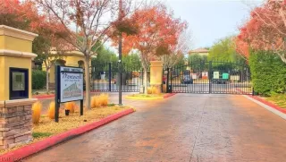 Photo #3: 2361828 Listing