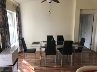 Photo #5: 2361832 Listing