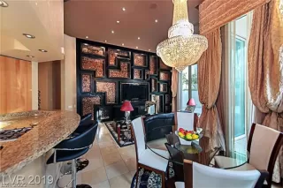 Photo #1: 2361855 Listing