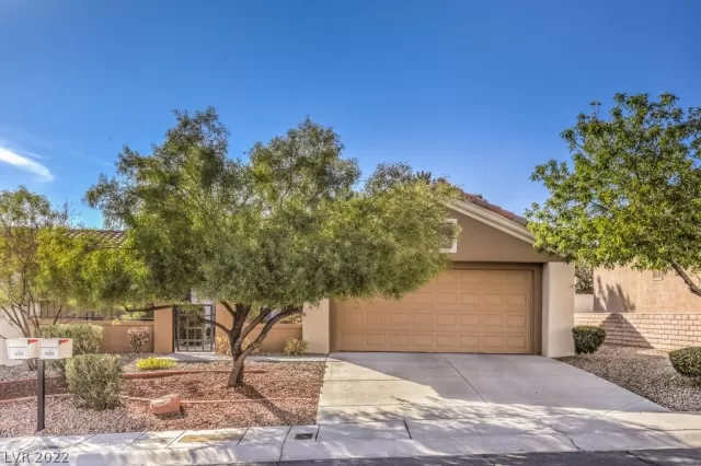 MLS: 2361897 Condo For Sale