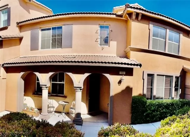 MLS: 2361899 Condo For Sale