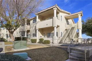 Photo #1: 2361922 Listing